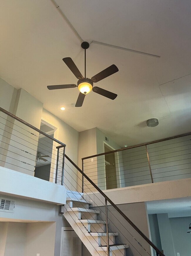 Foto del edificio - 4333 Oak St.
