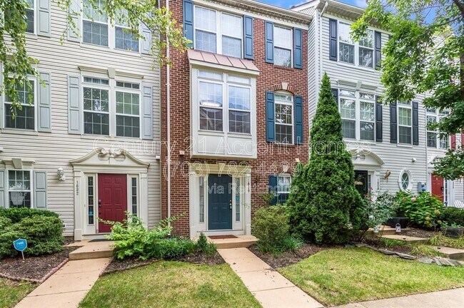 Foto del edificio - 1030 Harrison Cir