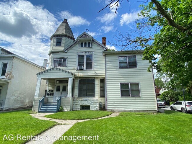 Foto del edificio - 1302 W Washington Blvd