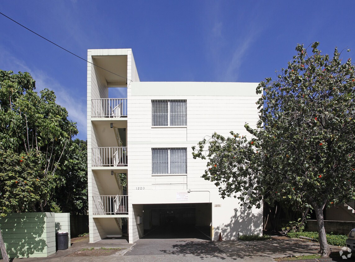 Building Photo - 1220 Matlock Ave