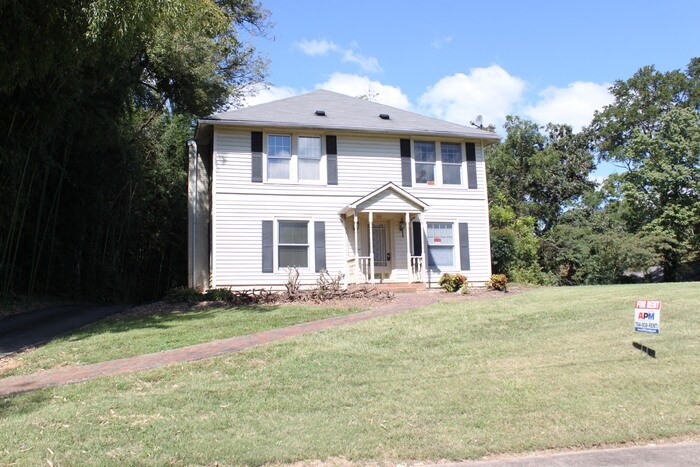 Foto principal - 99 Edgewood Avenue Unit 2
