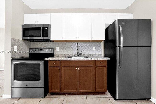 Foto del edificio - 757 NW 4th St