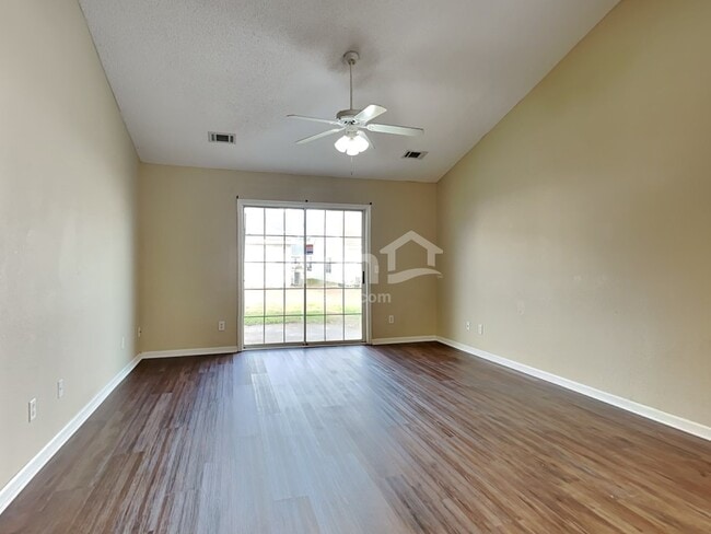 Building Photo - 64 Cordage Cir