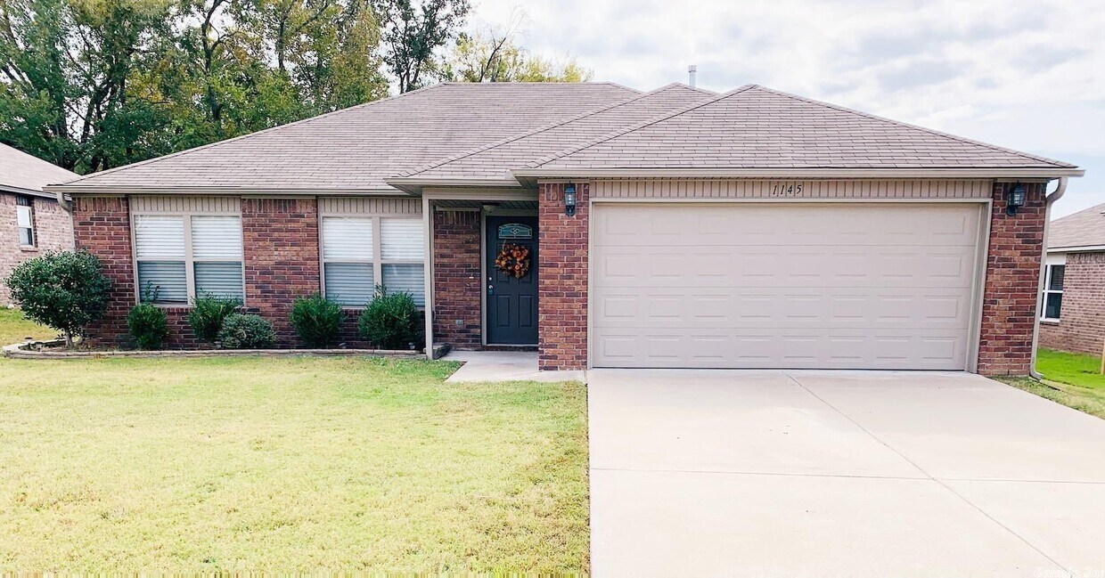 Primary Photo - 1145 Meadows Edge Dr