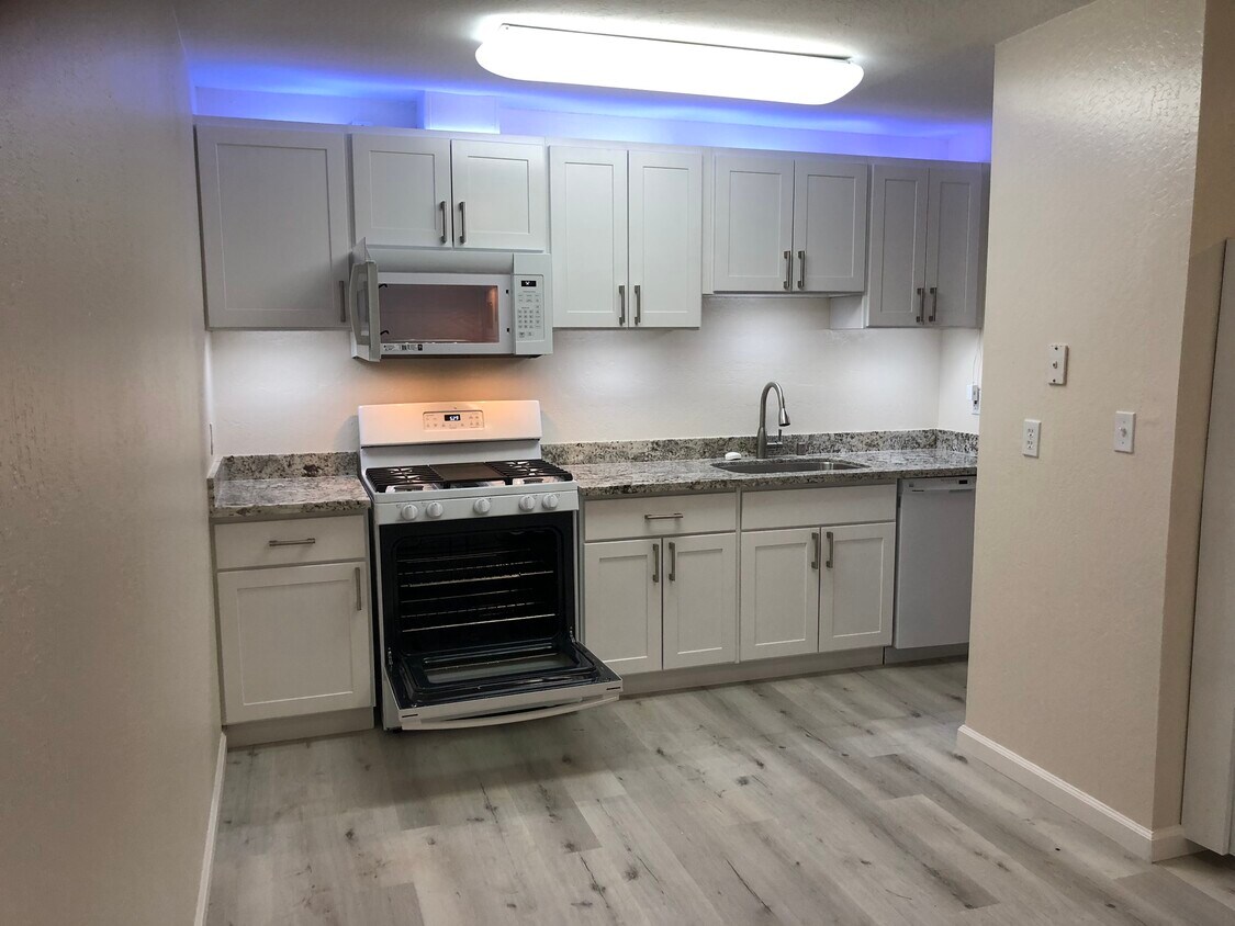 1009 Murrieta Blvd Unit 87, Livermore, CA 94550 Condo for Rent in