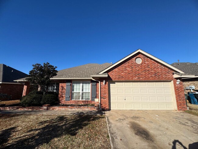 Foto del edificio - Available Now