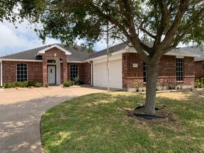 Building Photo - 3821 Brockhampton Ct