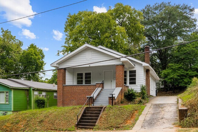 Building Photo - 5316 Court I