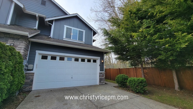 Foto principal - 15912 36th Ave W