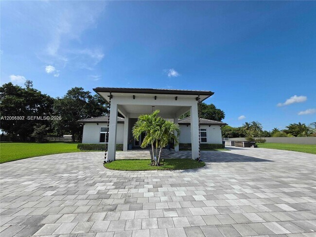 Building Photo - 17575 SW 280th St