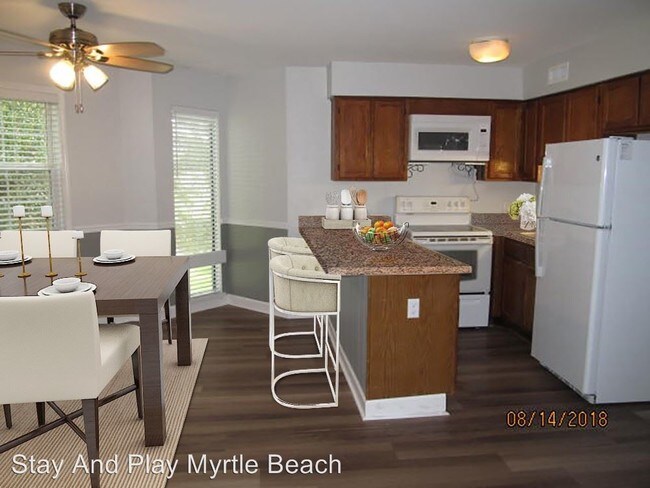 Building Photo - 1500 Cenith Dr