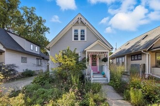 Building Photo - 7305 Blanchard St