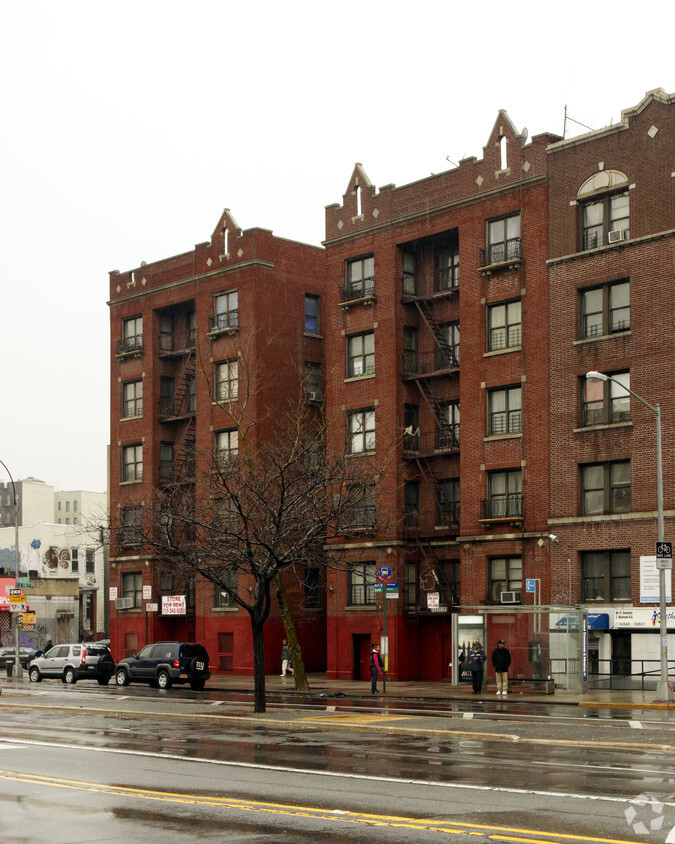 Building Photo - 2851-2855 Grand Concourse