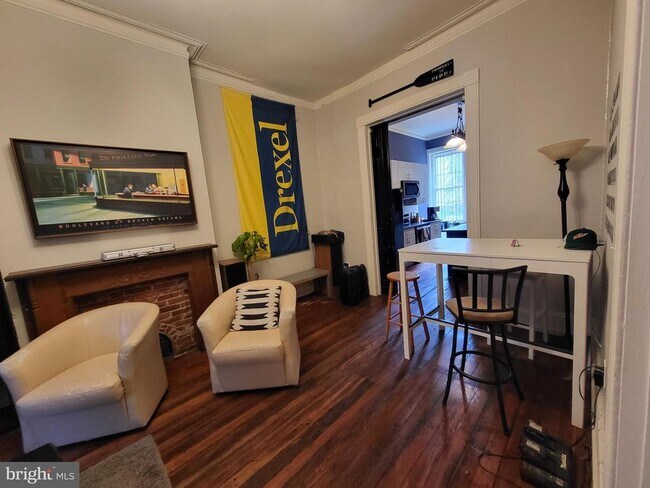 Foto del edificio - 3216 Powelton Ave