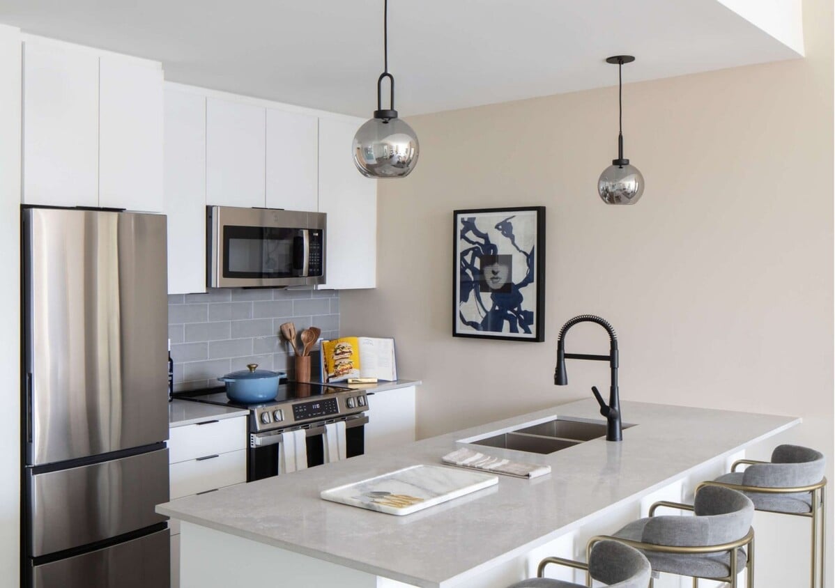 Foto principal - 285 NW 32nd St