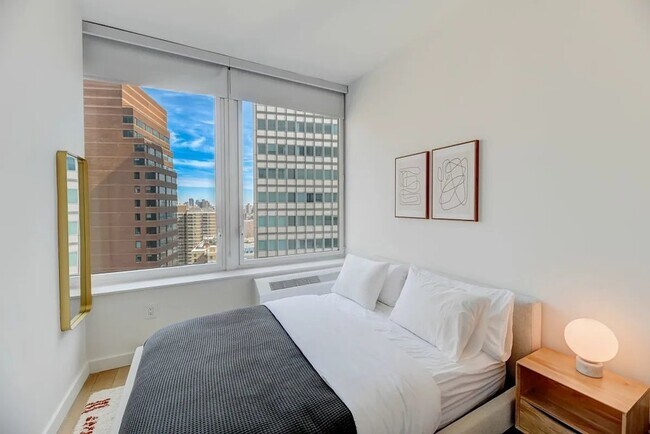 Foto del edificio - 180 John St