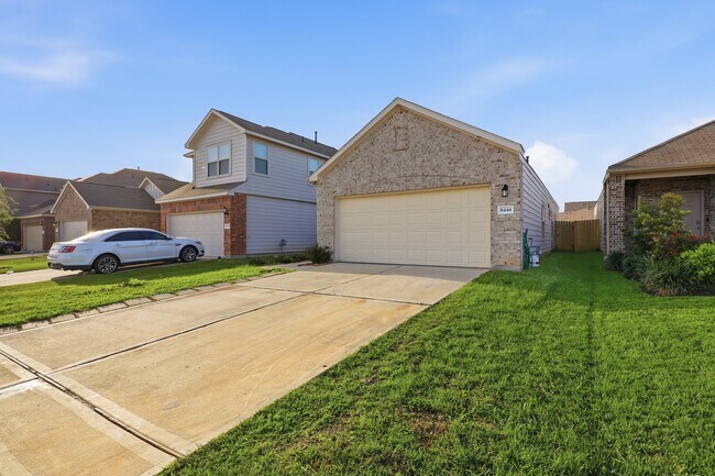 Foto del edificio - 6444 Wenlock Dr