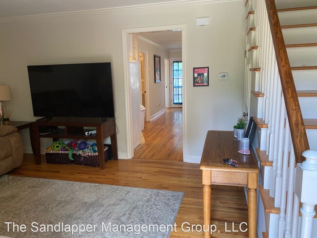 Foto del edificio - 2 br, 2.5 bath House - 158 Dunnemann Avenue