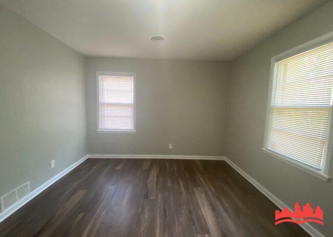 Foto del edificio - 3302 N Watkins St
