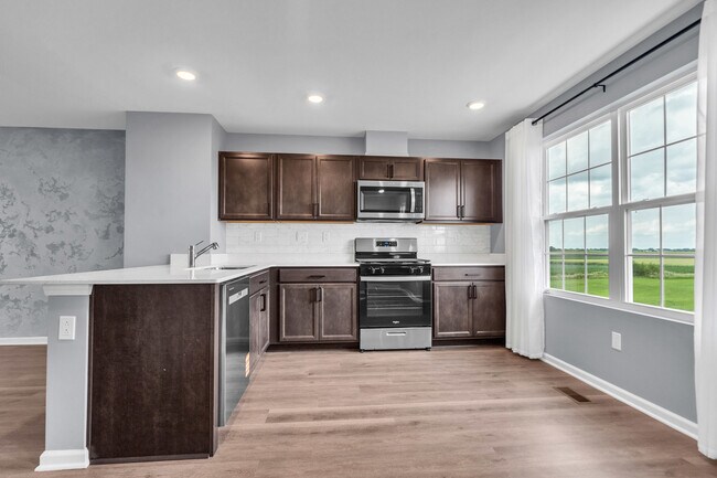 Foto del edificio - 1556 Sequoia Wy