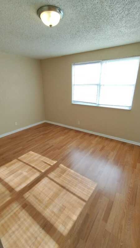 Foto del edificio - 1823 W 6th St