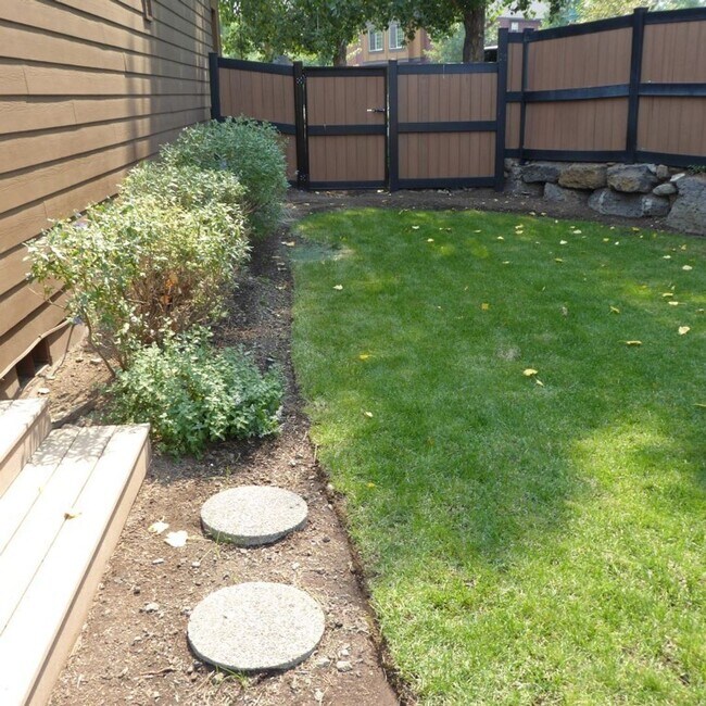 Foto del edificio - 3 br, 2.5 bath House - 20254 NW Ellie Lane