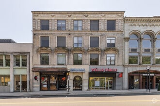 Building Photo - Bulldog Apartments