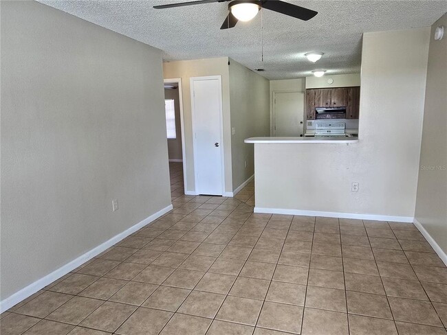 Building Photo - 3023 Reiter Dr