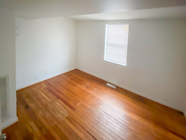 Foto del edificio - 1044 Farmer St