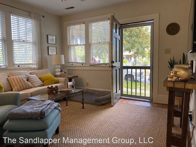 Building Photo - 2 br, 1 bath House - 118 Magnolia Avenue