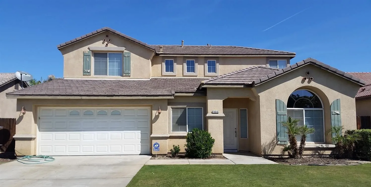 Primary Photo - 2 Story Home in West Bakersfield