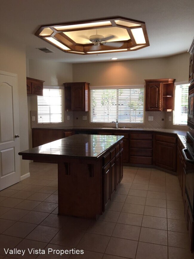 Foto del edificio - 3 br, 2 bath House - 718 Prescott Ave