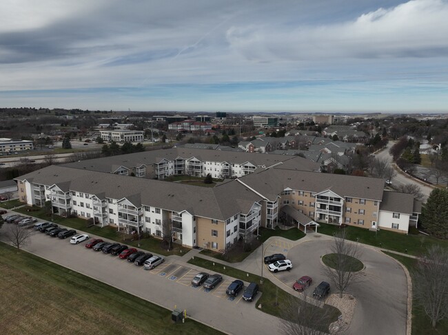 Exterior 3D - Rosewood Villas - Senior