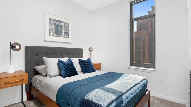 Foto del edificio - 351 N Desplaines St