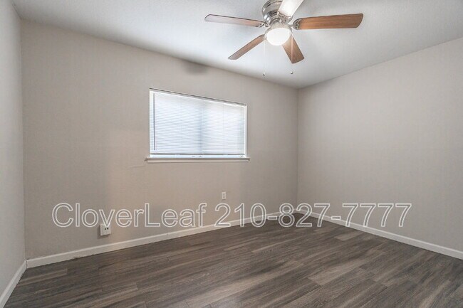 Foto del edificio - 118 N Meadow St