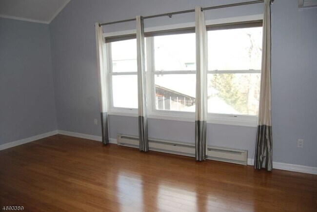 Building Photo - 205 Valley Brook Ave