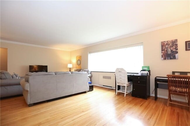 Foto del edificio - 2640 Highland Ave