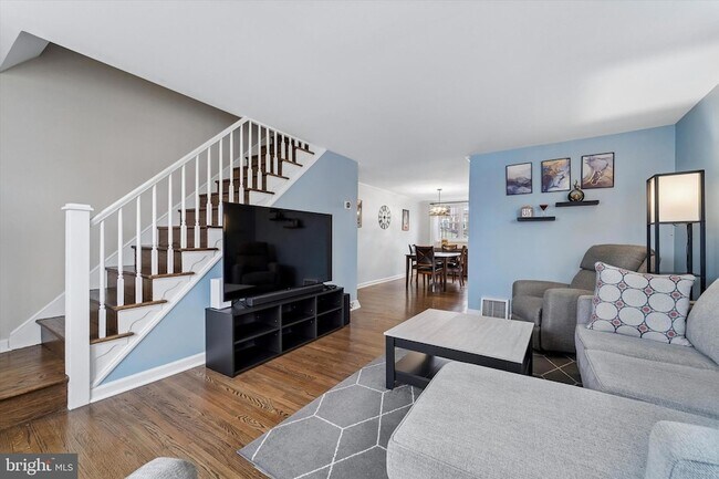 Foto del edificio - 273 Westbrook Dr