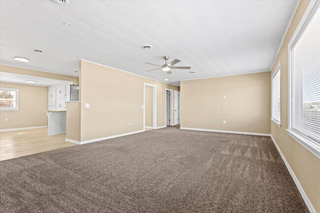 Building Photo - 1216 College Ave