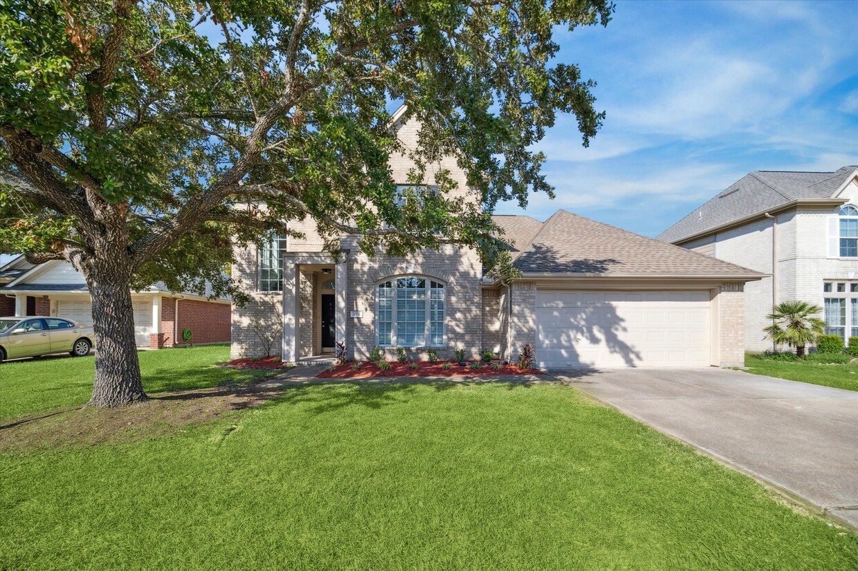 Foto principal - 4911 Tallow Cove Dr