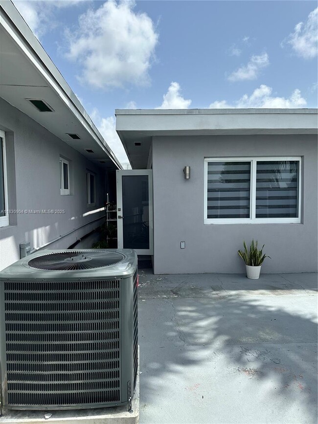 Building Photo - 11631 SW 179th Terrace