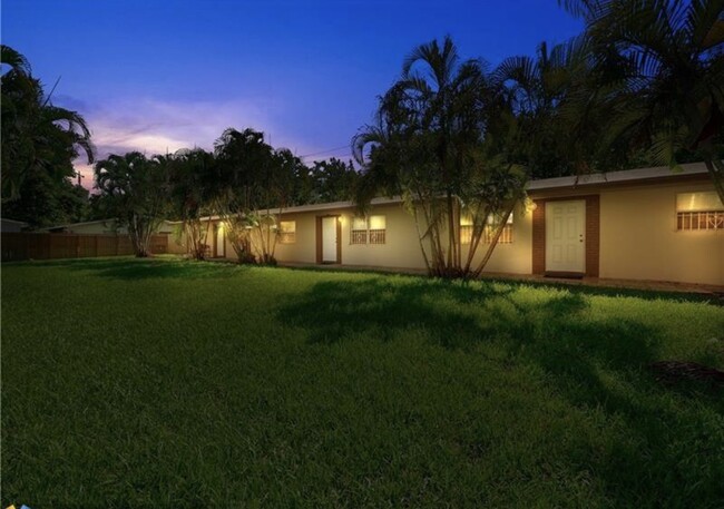 Foto del edificio - 295 SW 9th St