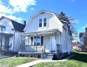 Building Photo - 3619 Matilda St