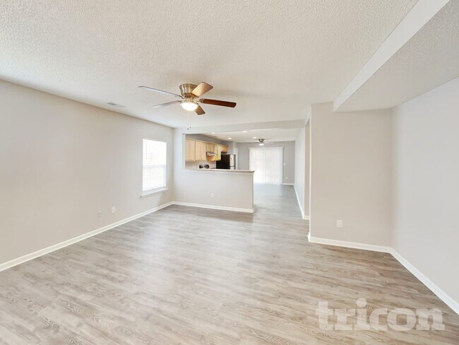Foto del edificio - 217 Wild Olive Dr