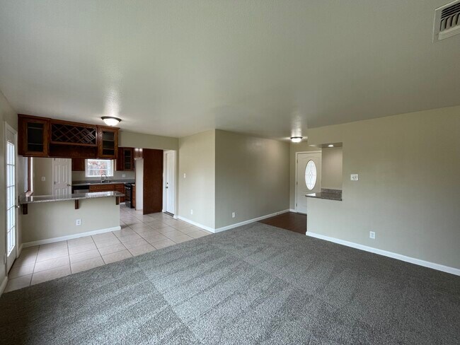 Building Photo - 3631 Quinn Way