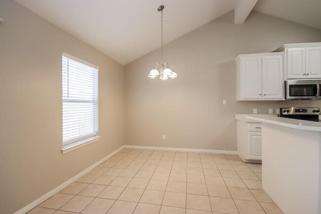Foto del edificio - 16253 Sun View Ln
