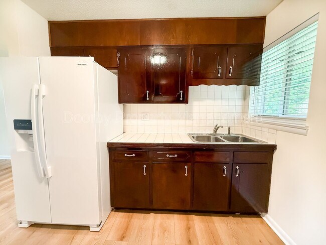 Building Photo - 7490 Austin Dr