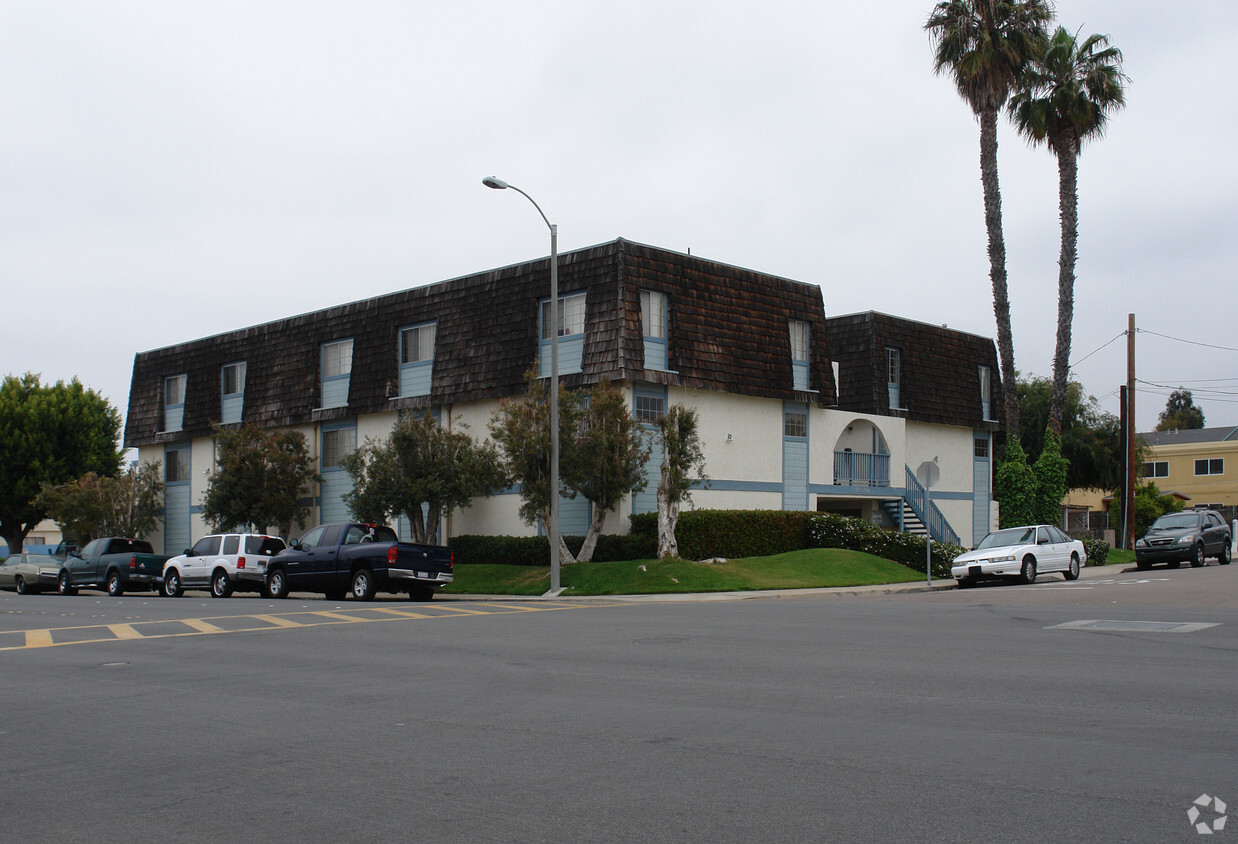 Foto del edificio - Imperial Villa Apartments