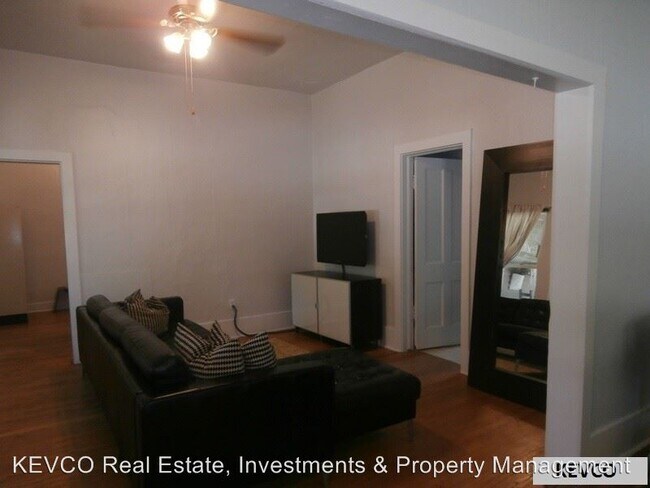 Building Photo - 2 br, 1 bath Apartment - 601 Laporte Ave