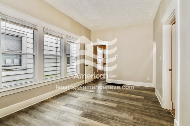 Foto del edificio - 2320 W Hill St